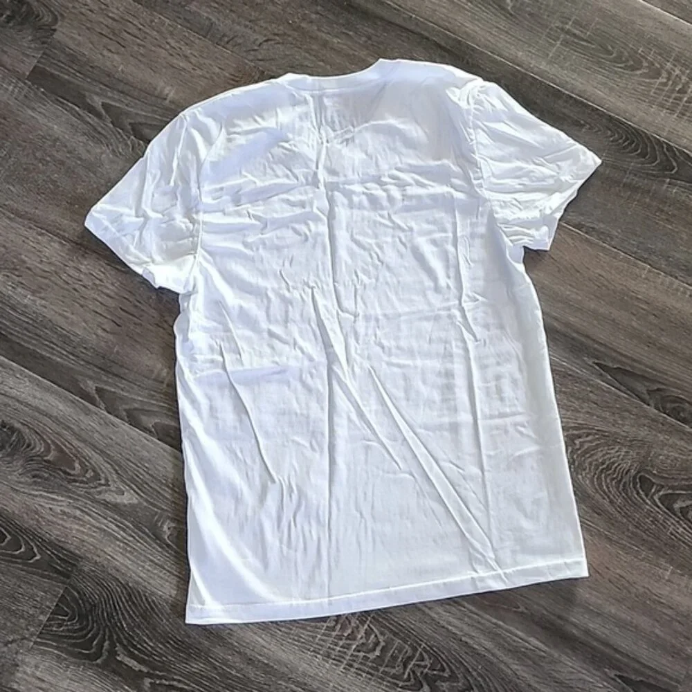 Levi's premium cotton v-neck T-Shirt